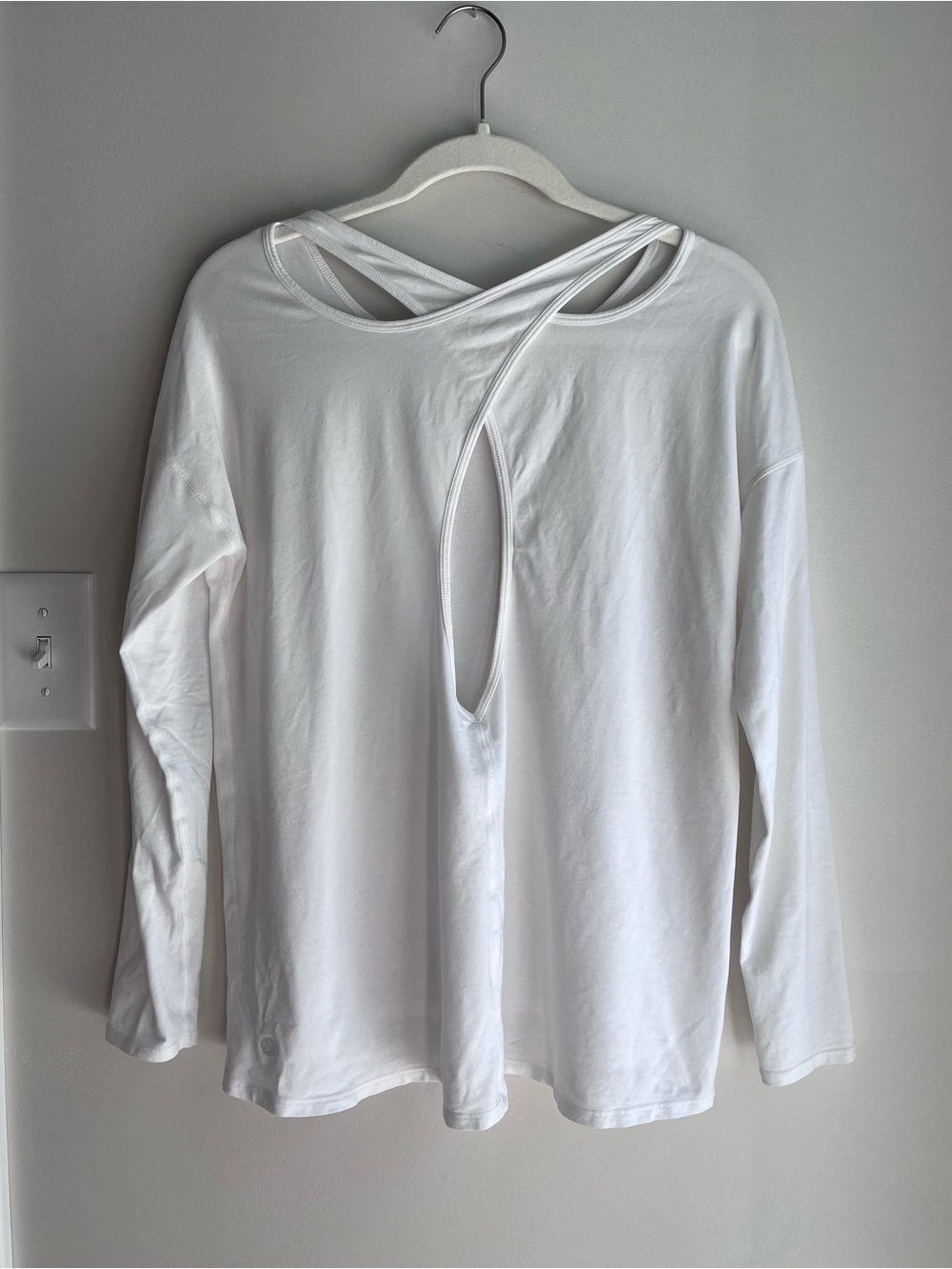 Lululemon back into it white long sleeve